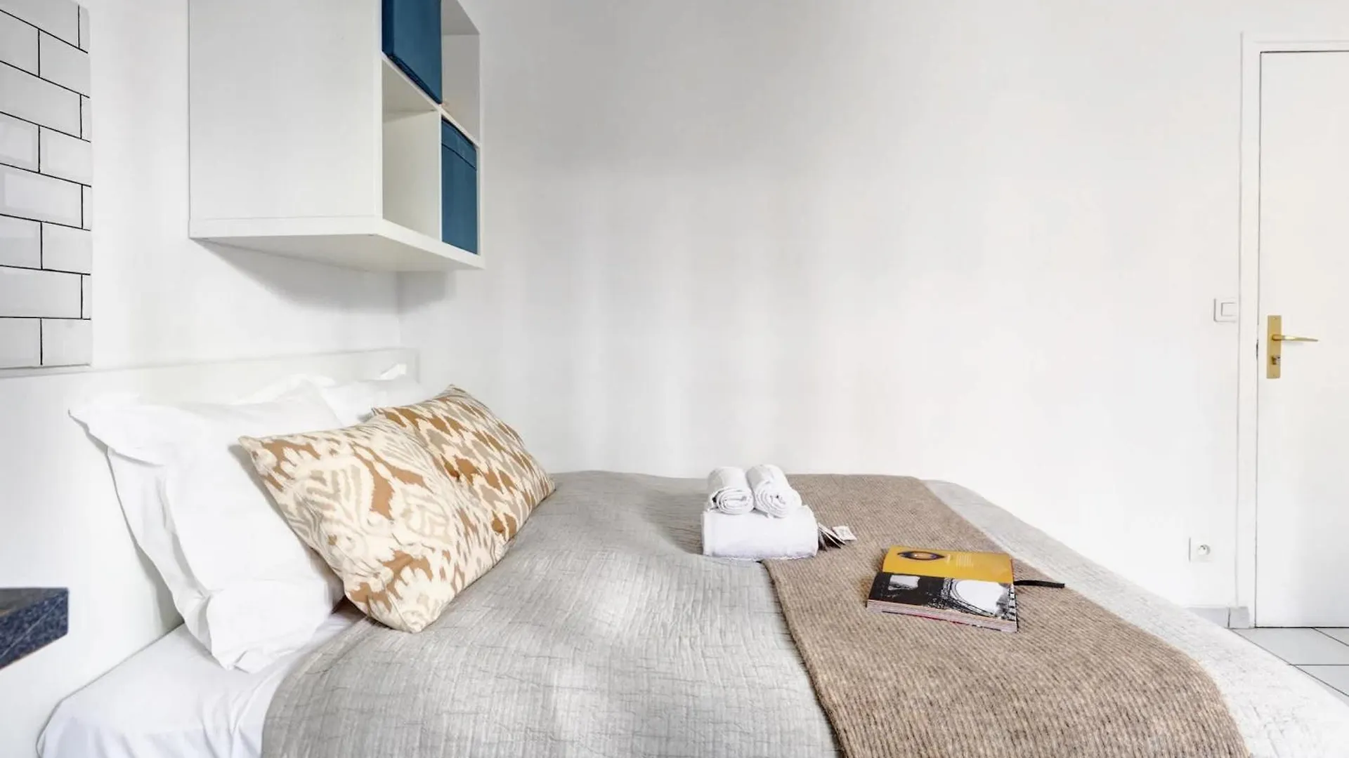 Cozy Stay Near Eiffel Tower & Invalides & Seine Paris France